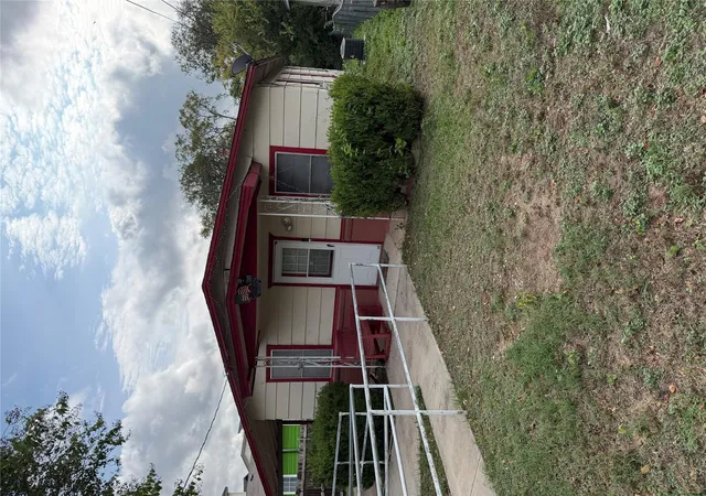 Photo 2 of Single family home for sale at 7305 Providence Ave, Austin, TX 78752 | MLS# 2342406 | Listing updated on 2026-10-17