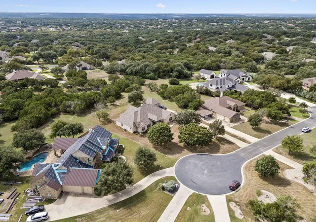 Photo 1 of Single family home for sale at 120 Davis Ln, Georgetown, TX 78633 | MLS# 5634771 | Listing updated on 2026-10-30