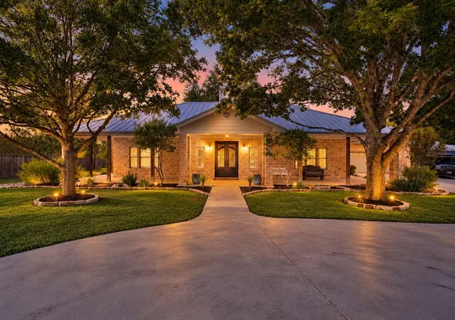 Photo 1 of Single family home for sale at 882 Cottonseed Run, Martindale, TX 78655 | MLS# 3123507 | Listing updated on 2026-10-14