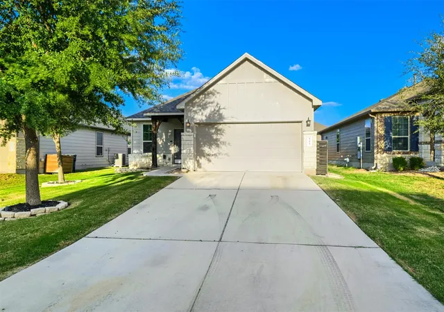 Photo 3 of Single family home for sale at 505 Coffee Berry Dr, Georgetown, TX 78626 | MLS# 1347623 | Listing updated on 2026-10-16