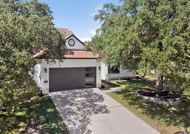 Photo 3 of Single family home for sale at 11816 Bittern Holw, Austin, TX 78758 | MLS# 7421939 | Listing updated on 2026-10-29