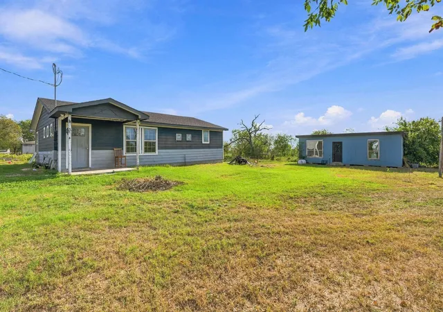 Photo 1 of Single family home for sale at 3134 Homannville Trl, Lockhart, TX 78644 | MLS# 9856624 | Listing updated on 2026-10-14