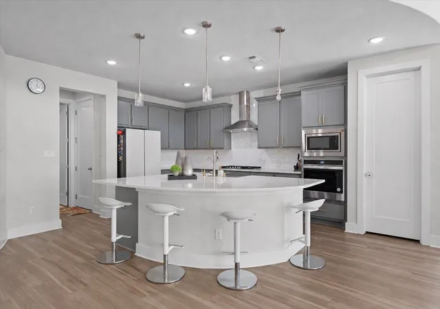 Photo 3 of Single family home for sale at 105 Autumn Oak Way, Georgetown, TX 78628 | MLS# 5360232 | Listing updated on 2026-10-26