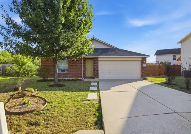Photo 2 of Single family home for sale at 1010 Meandering Crk Cv, Georgetown, TX 78626 | MLS# 6771017 | Listing updated on 2026-10-16