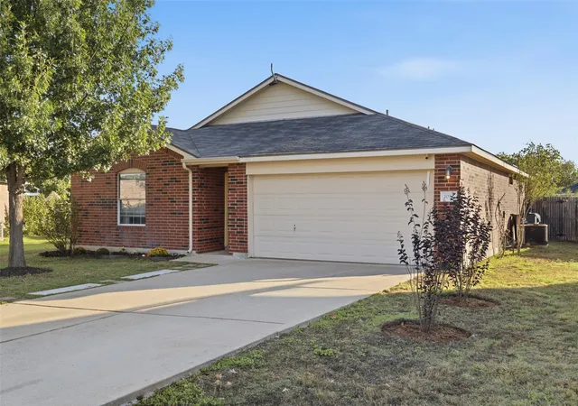 Photo 3 of Single family home for sale at 1010 Meandering Crk Cv, Georgetown, TX 78626 | MLS# 6771017 | Listing updated on 2026-10-16
