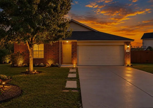 Photo 3 of Single family home for sale at 1010 Meandering Crk Cv, Georgetown, TX 78626 | MLS# 6771017 | Listing updated on 2026-10-16