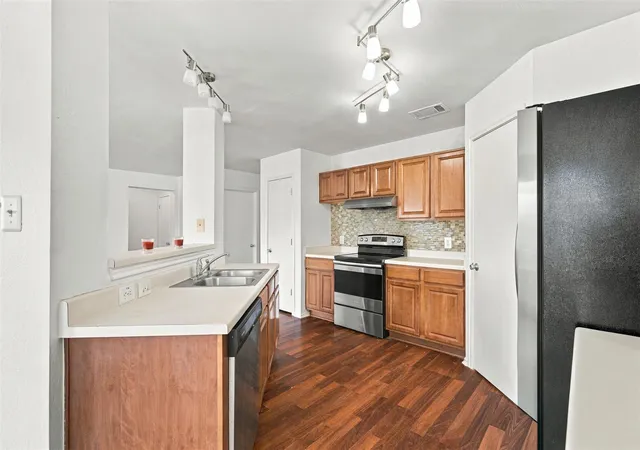 Photo 4 of Single family home for sale at 1010 Meandering Crk Cv, Georgetown, TX 78626 | MLS# 6771017 | Listing updated on 2026-10-16