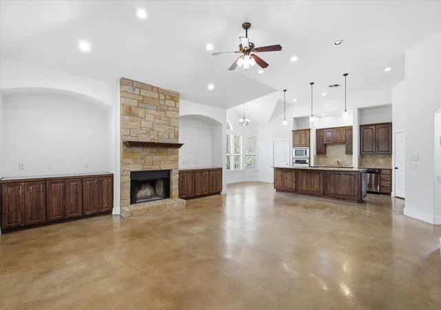 Photo 4 of Sale Pending at 14813 Foy Dr, Austin, TX 78734 | MLS# 4498279 | Listing updated on 2026-10-28