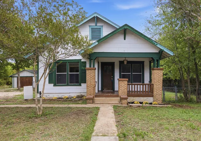 Single family home for sale at 508 Sloan St, Taylor, TX 76574 | MLS# 8090937