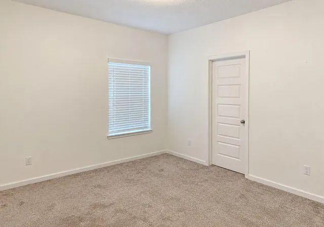 Photo 4 of Single family home for sale at 208 Dycus Bnd, Liberty Hill, TX 78642 | MLS# 3264643 | Listing updated on 2026-10-23