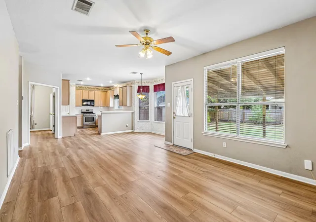 Photo 3 of Single family home for sale at 409 Keenland Dr, Georgetown, TX 78626 | MLS# 2297654 | Listing updated on 2026-10-19