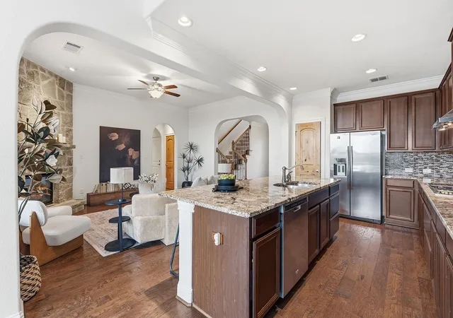 Photo 3 of Single family home for sale at 9205 Villa Norte Dr, Austin, TX 78726 | MLS# 7527089 | Listing updated on 2026-10-18