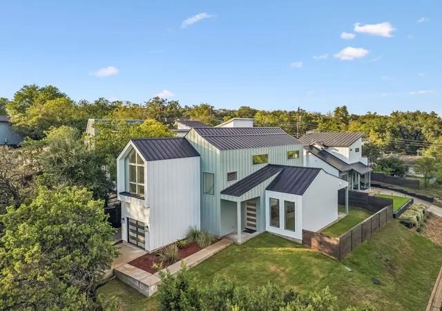 Photo 1 of Sale Pending at 400 Post Rd Dr #1, Austin, TX 78704 | MLS# 1137443 | Listing updated on 2026-10-29