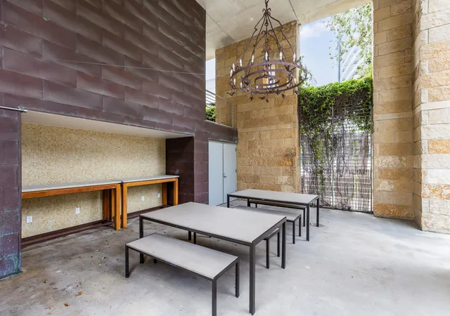 Photo 3 of Condo for sale at 800 W 5th Street #507, Austin, TX 78703 | MLS# 7601182 | Listing updated on 2026-10-15