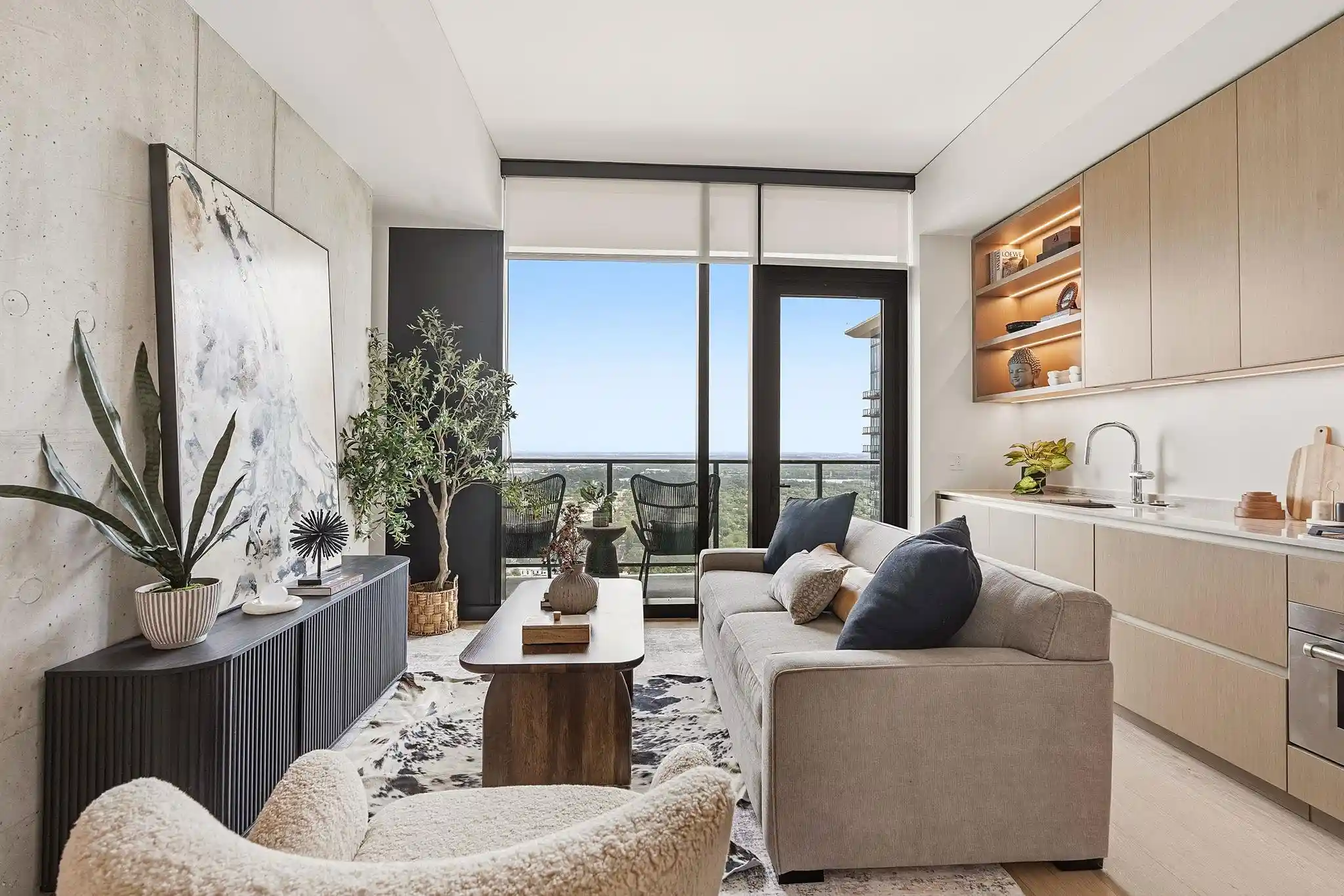 Listing Photo 2 - Condo for sale in Modern Austin located at 610 Davis St, Austin, TX 78701 - Unit #3408