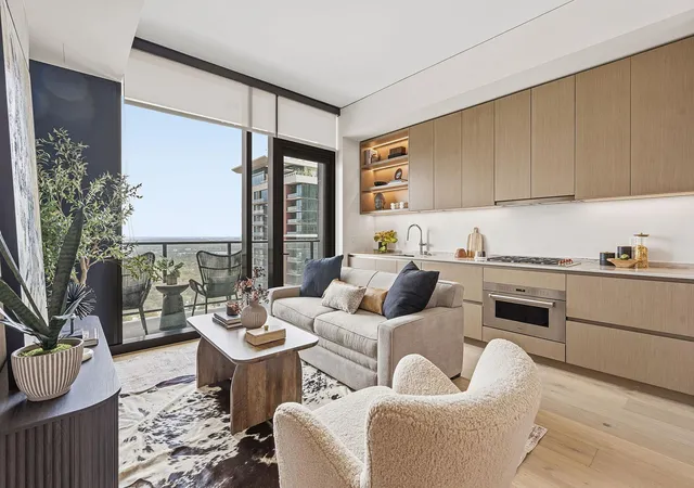 Photo 2 of Condo for sale at 610 Davis St #3408, Austin, TX 78701 | MLS# 2317025 | Listing updated on 2026-10-16