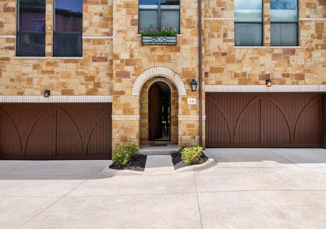 Photo 1 of Condo for sale at 2505 Enfield Rd #12, Austin, TX 78703 | MLS# 1559367 | Listing updated on 2026-10-28