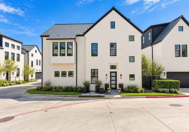 Single family home for sale at 1719 Spyglass Dr #6, Austin, TX 78746 | MLS# 1246940 | Listing updated on 2026-10-18