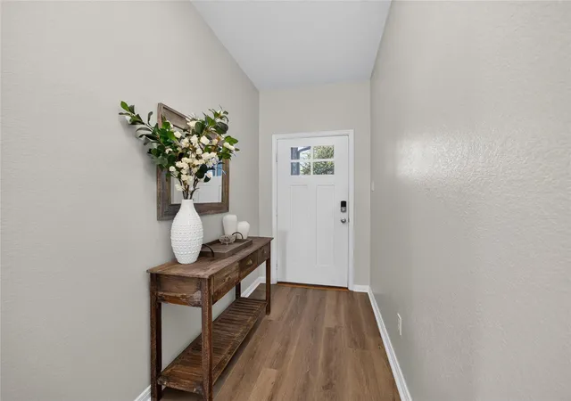 Photo 2 of Single family home for sale at 125 Fair Anne Dr, Georgetown, TX 78626 | MLS# 8294065 | Listing updated on 2026-10-22