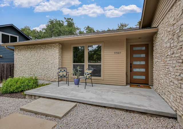 Photo 2 of Single family home for sale at 11509 Heathrow Dr, Austin, TX 78759 | MLS# 7232915 | Listing updated on 2026-10-22