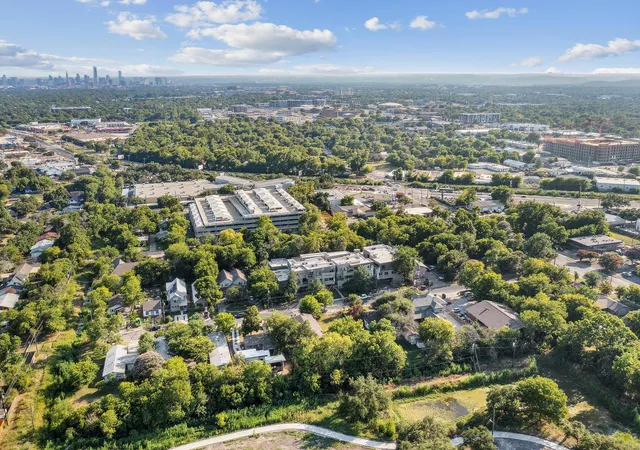 Photo 2 of Land for sale at 410 Swanee Dr, Austin, TX 78752 | MLS# 9102474 | Listing updated on 2026-10-15