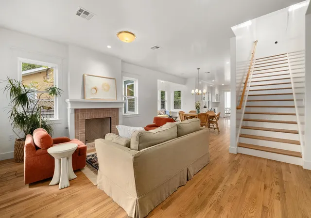 Photo 3 of Single family home for sale at 510 E 39th Street, Austin, TX 78751 | MLS# 9010264 | Listing updated on 2026-10-29