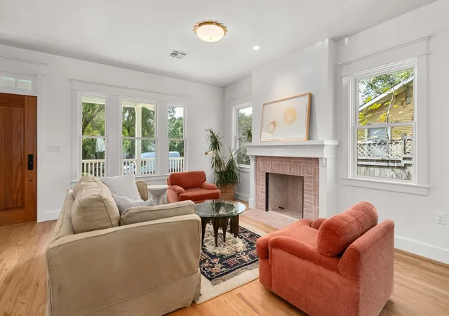 Photo 4 of Single family home for sale at 510 E 39th Street, Austin, TX 78751 | MLS# 9010264 | Listing updated on 2026-10-29