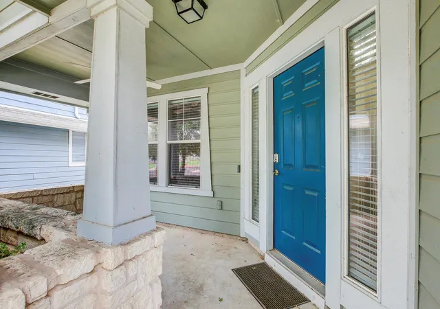 Photo 4 of Single family home for sale at 4985 Hartson, Kyle, TX 78640 | MLS# 9781698 | Listing updated on 2026-10-29