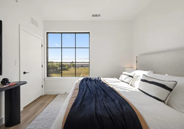 Photo 4 of Condo for sale at 4315 S Congress Ave #410, Austin, TX 78745 | MLS# 7121310 | Listing updated on 2026-10-16