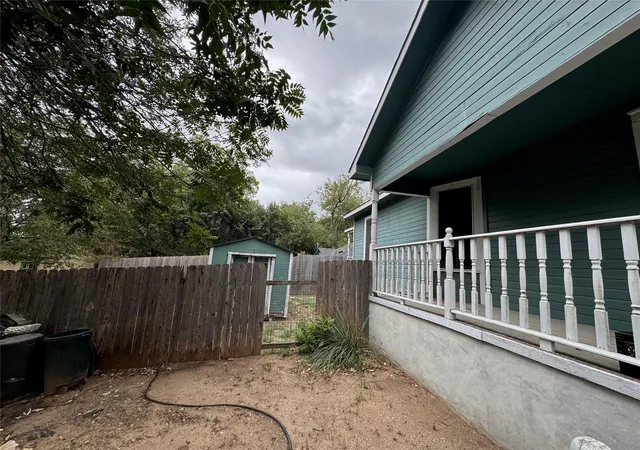 Photo 2 of Single family home for sale at 2503 Walter St, Austin, TX 78702 | MLS# 3719457 | Listing updated on 2026-10-28