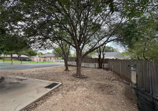 Photo 3 of Single family home for sale at 2503 Walter St, Austin, TX 78702 | MLS# 3719457 | Listing updated on 2026-10-28