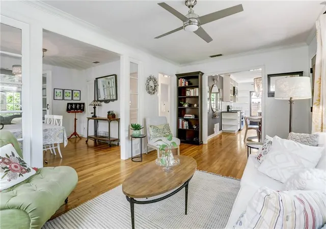 Photo 4 of Single family home for sale at 2107 Arpdale St, Austin, TX 78704 | MLS# 6233654 | Listing updated on 2026-10-27
