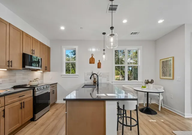 Photo 4 of Condo for sale at 2414 Drew Ln, Austin, TX 78748 | MLS# 4127885 | Listing updated on 2026-10-25