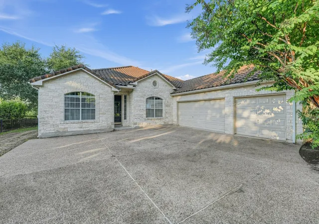 Photo 1 of Sale Pending at 14905 Spillman Ranch Loop, Austin, TX 78738 | MLS# 8245722 | Listing updated on 2026-10-29