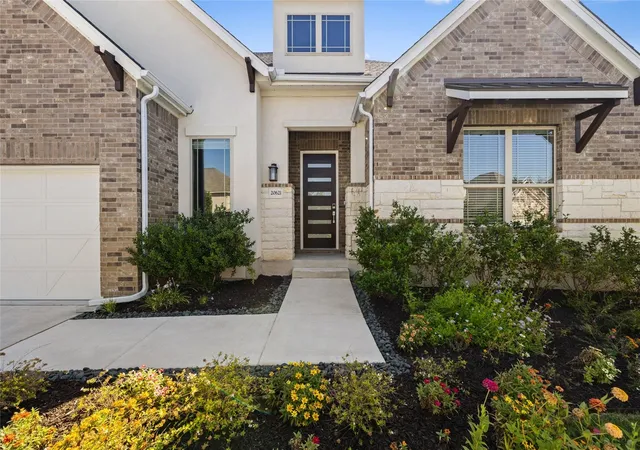 Single family home for sale at 20621 Lukes Cv, Pflugerville, TX 78660 | MLS# 1791925