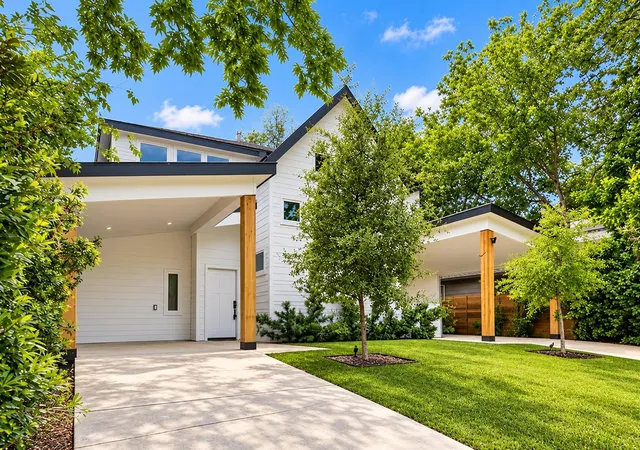 Photo 1 of Condo for sale at 4805 Sara Dr #A, Austin, TX 78721 | MLS# 2573556 | Listing updated on 2026-10-24