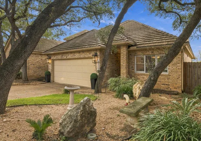 Photo 1 of Condo for sale at 2203 Onion Crk Pkwy #17, Austin, TX 78747 | MLS# 6879476 | Listing updated on 2026-10-25