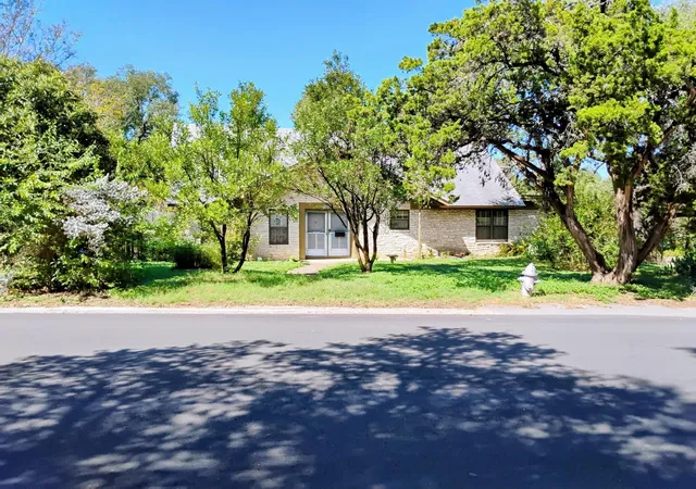 Photo 1 of Single family home for sale at 3100 Clawson Rd, Austin, TX 78704 | MLS# 1181543 | Listing updated on 2026-10-27