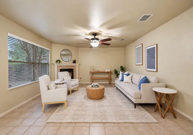 Photo 4 of Single family home for sale at 7623 Amanda Ellis Way, Austin, TX 78749 | MLS# 9727383 | Listing updated on 2026-10-27