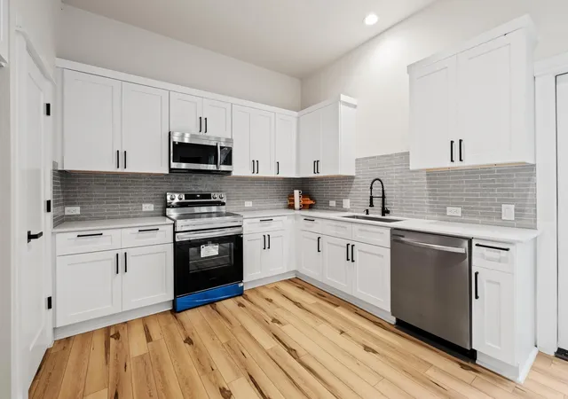 Photo 4 of Condo for sale at 2309 Montopolis Dr #9, Austin, TX 78741 | MLS# 9211360 | Listing updated on 2026-10-23