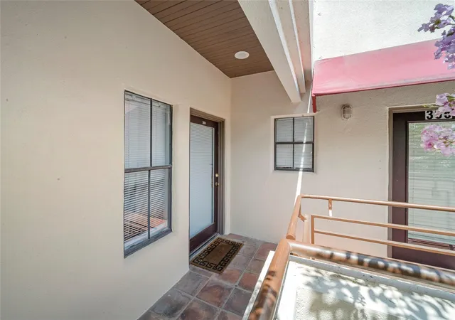 Photo 4 of Condo for sale at 712 Graham Pl #304, Austin, TX 78705 | MLS# 2277305 | Listing updated on 2026-10-17