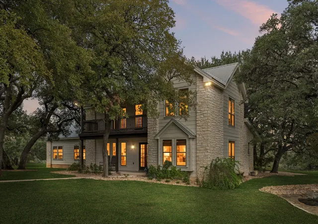 Photo 1 of Single family home for sale at 350 Anchor Hl Rd, San Marcos, TX 78666 | MLS# 9777437 | Listing updated on 2026-10-24