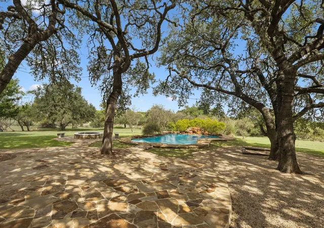 Photo 3 of Single family home for sale at 350 Anchor Hl Rd, San Marcos, TX 78666 | MLS# 9777437 | Listing updated on 2026-10-24