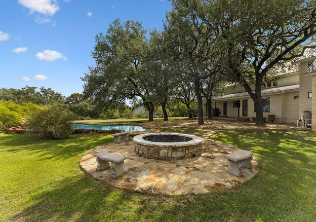 Photo 3 of Single family home for sale at 350 Anchor Hl Rd, San Marcos, TX 78666 | MLS# 9777437 | Listing updated on 2026-10-24