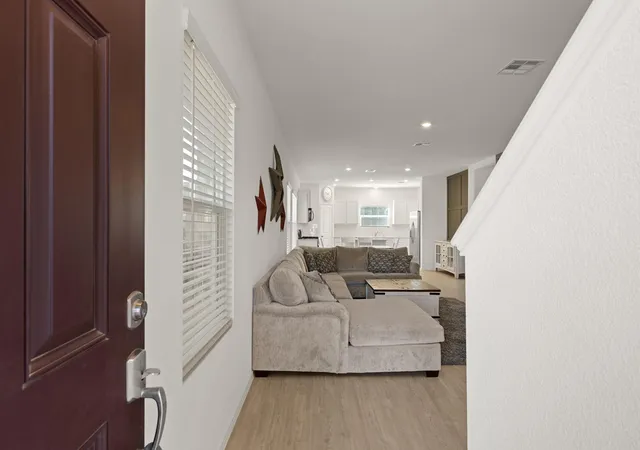 Photo 3 of Single family home for sale at 104 Vista Park Ln, Georgetown, TX 78628 | MLS# 6077733 | Listing updated on 2026-10-27