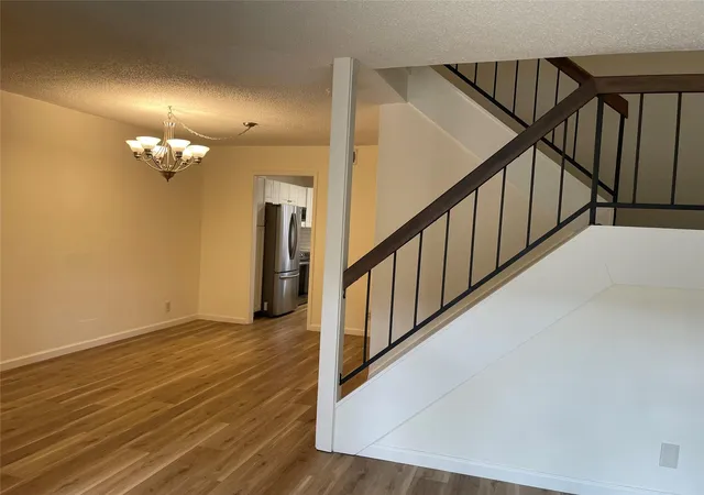 Listing Photo 4 - Condo for sale in building located at 7269 Creekside Dr, Austin, TX 78752