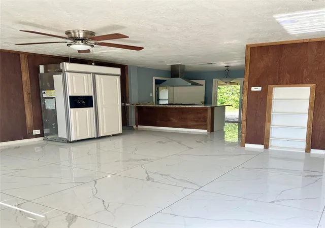 Photo 2 of Single family home for sale at 1012 Haley Ave, Rockdale, TX 76567 | MLS# 3738215 | Listing updated on 2026-10-26