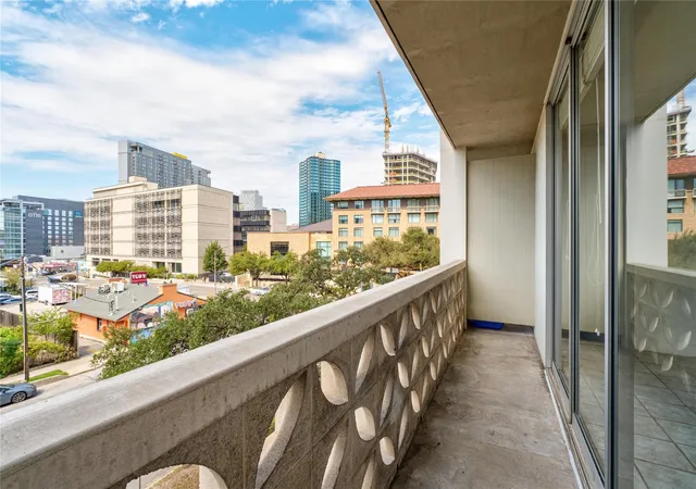 Condo for sale at 1801 Lavaca St #3B, Austin, TX 78701 | MLS# 1718920 | Listing updated on 2026-10-22
