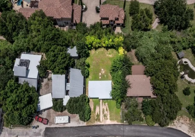 Photo 3 of Single family home for sale at 13011 River Bnd #B, Austin, TX 78732 | MLS# 6169432 | Listing updated on 2026-10-22