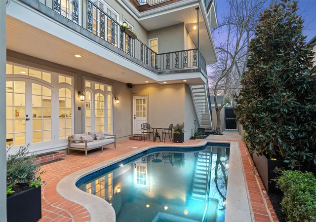 Photo 1 of Single family home for sale at 1810 W 35th Street, Austin, TX 78703 | MLS# 8410468 | Listing updated on 2026-10-19